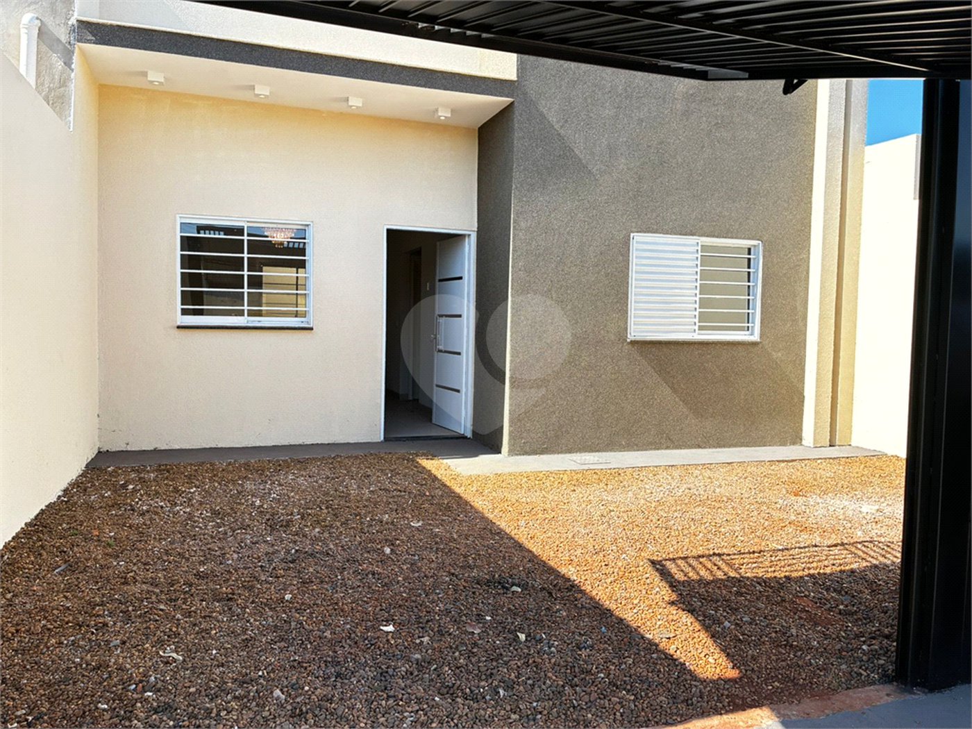 Casa à venda com 2 quartos em Ipê, Três Lagoas, MS