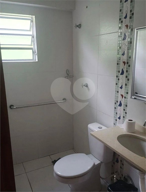 Sobrado à venda com 5 quartos em Vila Arriete, São Paulo, SP