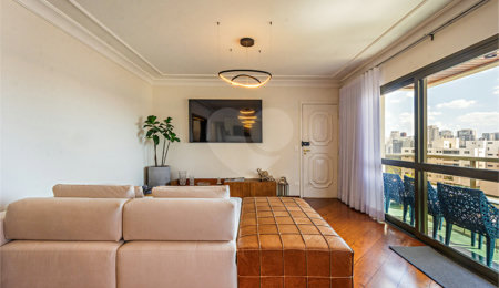 Apartamento à venda com 4 quartos, sendo 3 suítes,  em Morumbi, São Paulo, SP