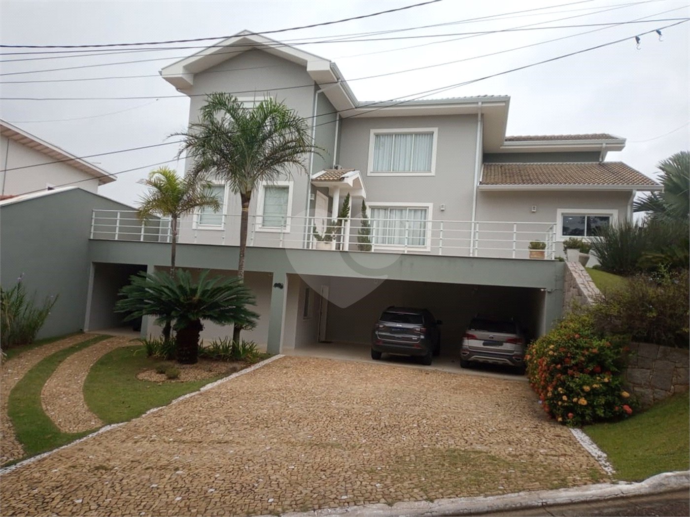 Casa à venda com 4 suítes no condomínio Villaggio Capriccio, Louveira - SP