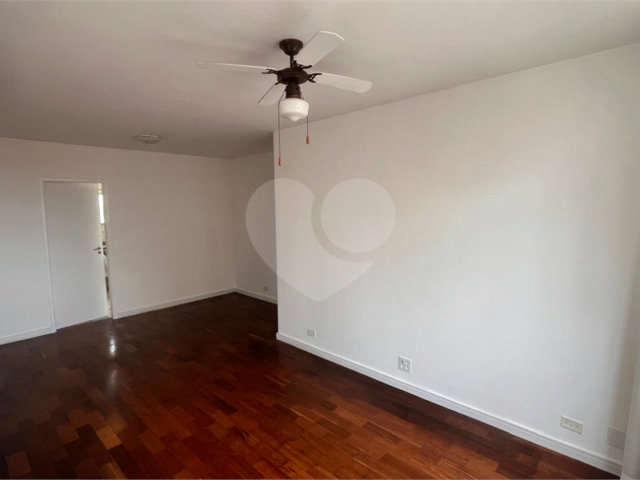Apartamento à venda com 3 quartos em Alto da Boa Vista, São Paulo, SP