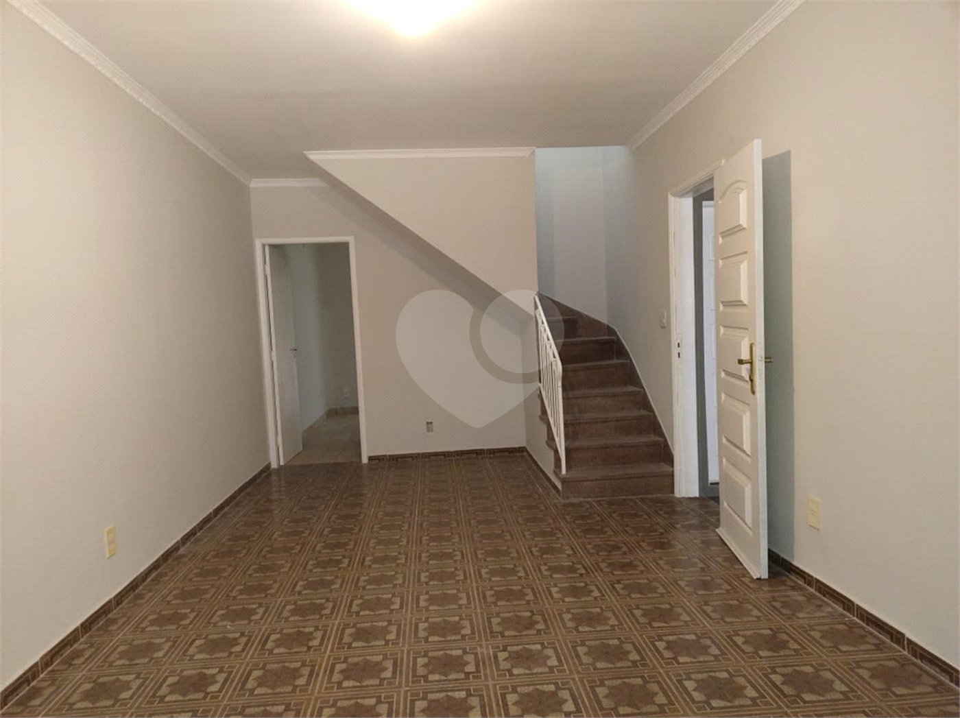 Sobrado à venda com 3 quartos, sendo 1 suíte, no Brasilândia, São Paulo, SP