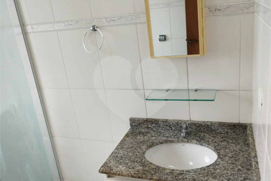 Casa para alugar com 2 quartos, sendo 1 suíte,  em Jabaquara, São Paulo, SP