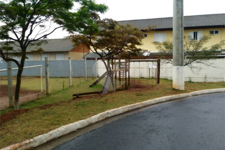 Casa à venda com 2 quartos no condomínio Vilas de Bonsucesso, Guarulhos - SP