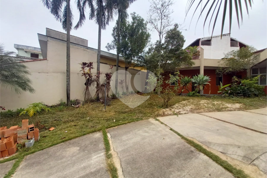 Sobrado à venda com 3 suítes em Tremembé, São Paulo, SP