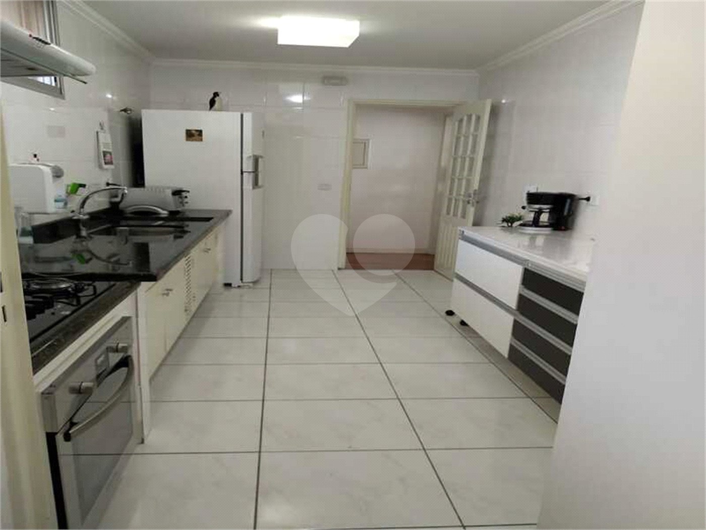 Apartamento à venda com 3 quartos, sendo 1 suíte, em Pinheiros, São Paulo, SP