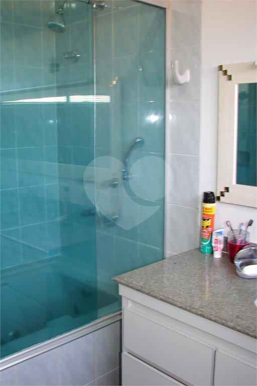 Casa à venda com 3 quartos, sendo 1 suíte, no condomínio Estância Marambaia, Vinhedo - SP