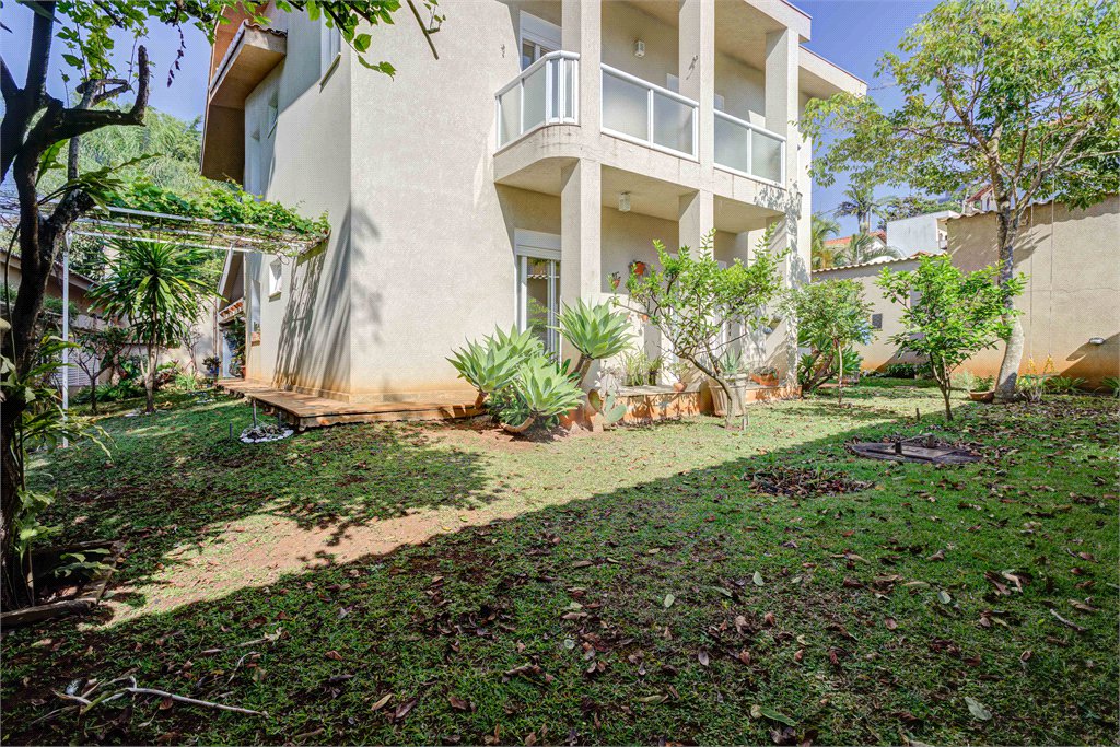 Casa de Vila à venda com 4 suítes em Jardim dos Estados, São Paulo, SP