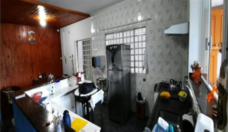 Sobrado à venda com 5 quartos, sendo 1 suíte,  em Jardim Cumbica, Guarulhos, SP