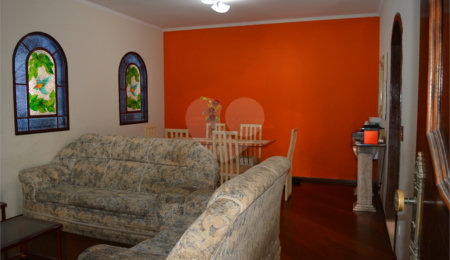 Casa à venda com 3 quartos em Vila Babilônia, São Paulo, SP