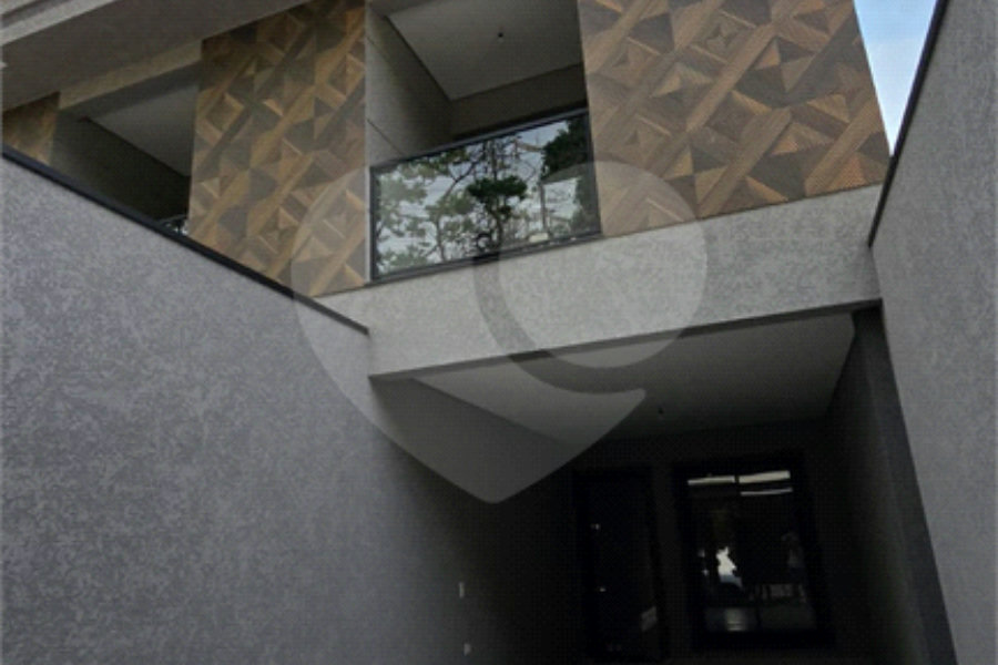 Sobrado à venda ou para alugar com 3 quartos, sendo 1 suíte, em Parque São Domingos, São Paulo, SP