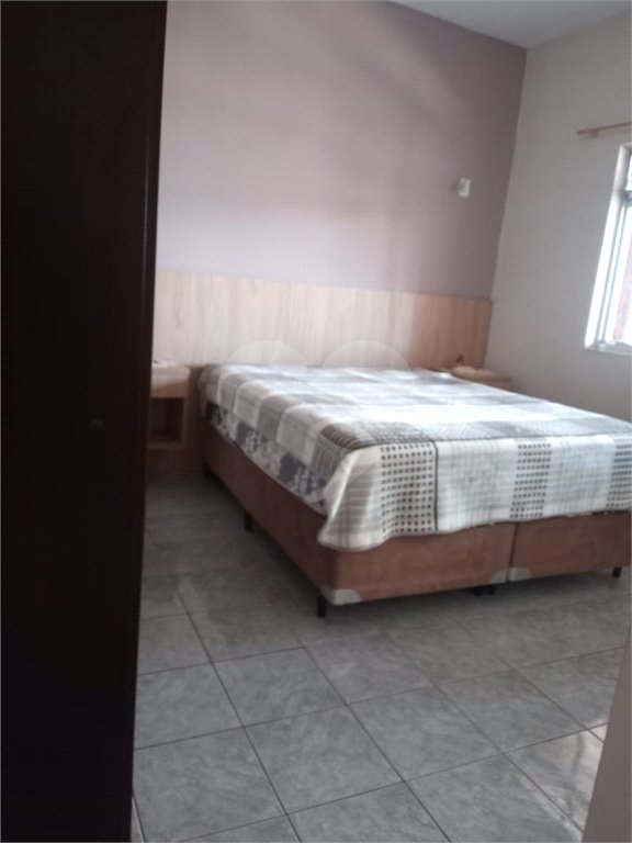 Sobrado à venda com 5 quartos em Jardim Itapuã, Sorocaba, SP