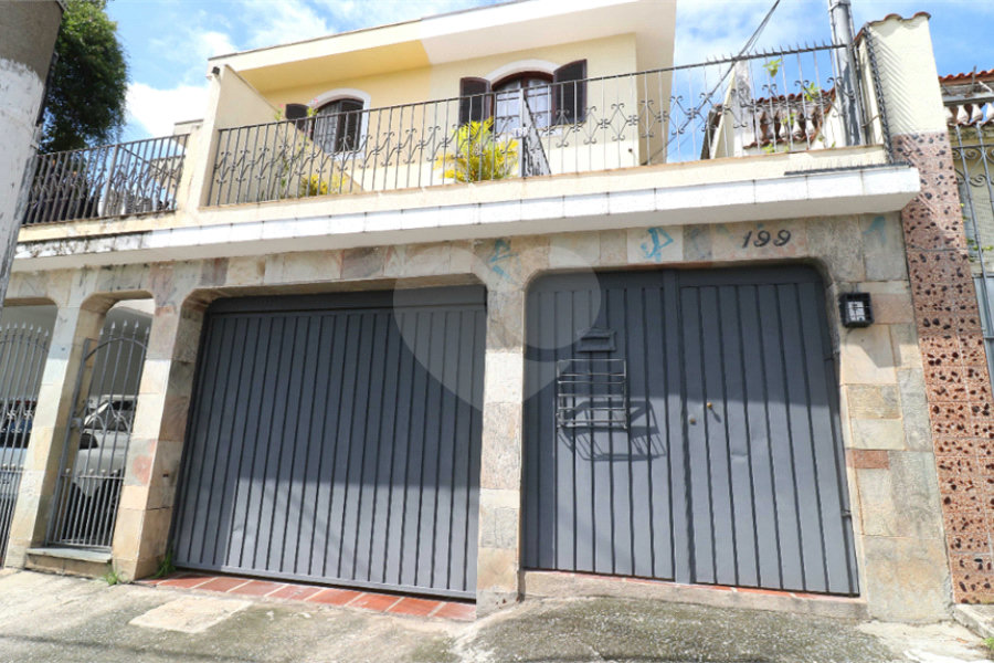 Sobrado à venda com 3 quartos, sendo 1 suíte, em Tremembé, São Paulo, SP