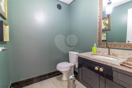 Apartamento à venda com 4 suítes em Jardim Marajoara, São Paulo, SP
