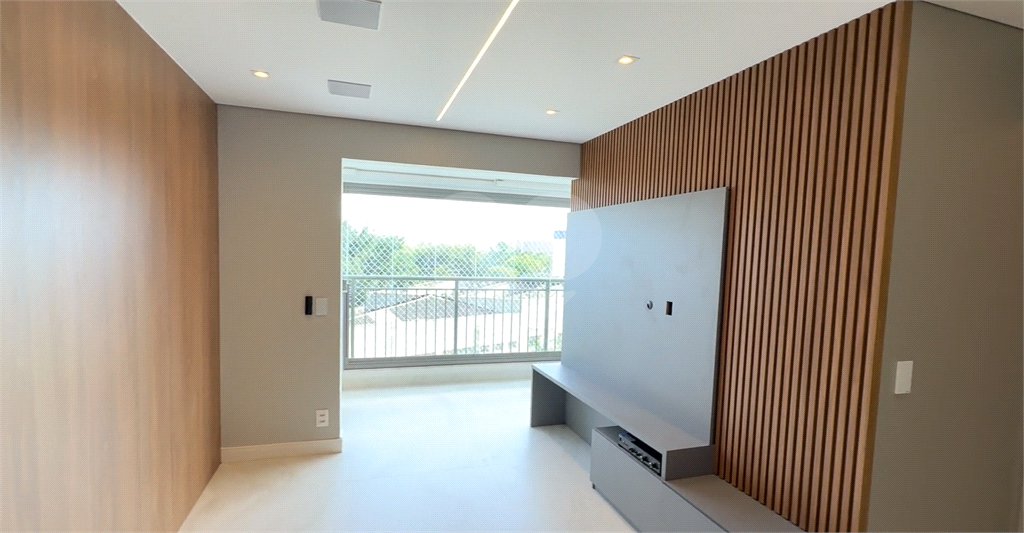 Apartamento à venda com 3 quartos, sendo 1 suíte, em Barra Funda, São Paulo, SP