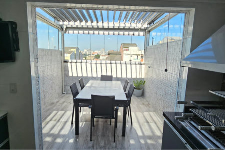 Triplex à venda com 2 quartos, sendo 1 suíte, em Vila Metalúrgica, Santo André, SP