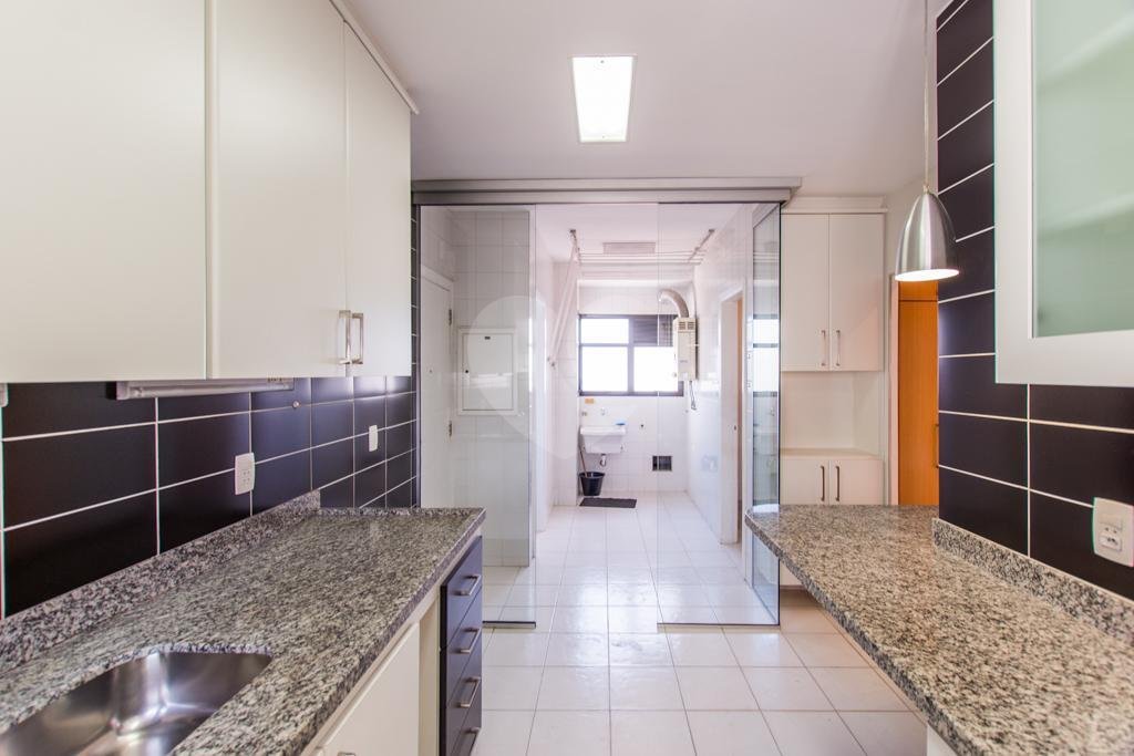 Apartamento à venda com 3 quartos, sendo 2 suítes, em Cidade Monções, São Paulo, SP