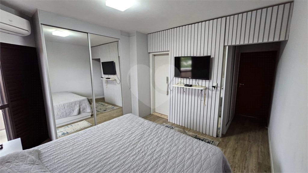 Apartamento à venda com 3 quartos, sendo 1 suíte,  no Centro, Suzano, SP