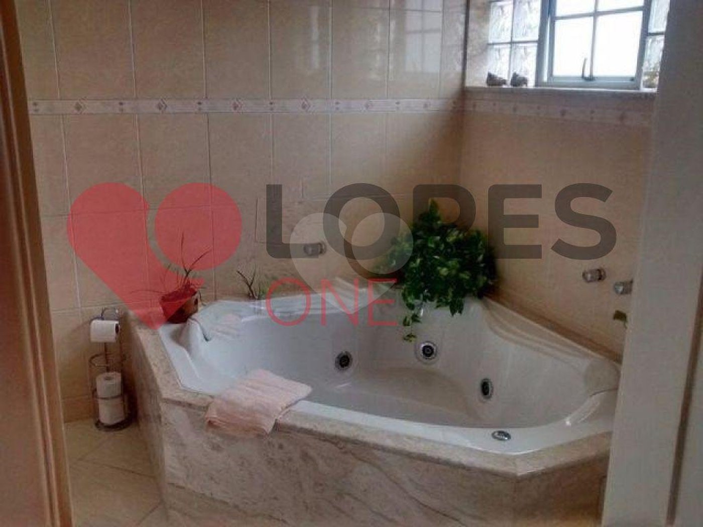 Sobrado à venda com 3 quartos, sendo 1 suíte, em Jaçanã, São Paulo, SP