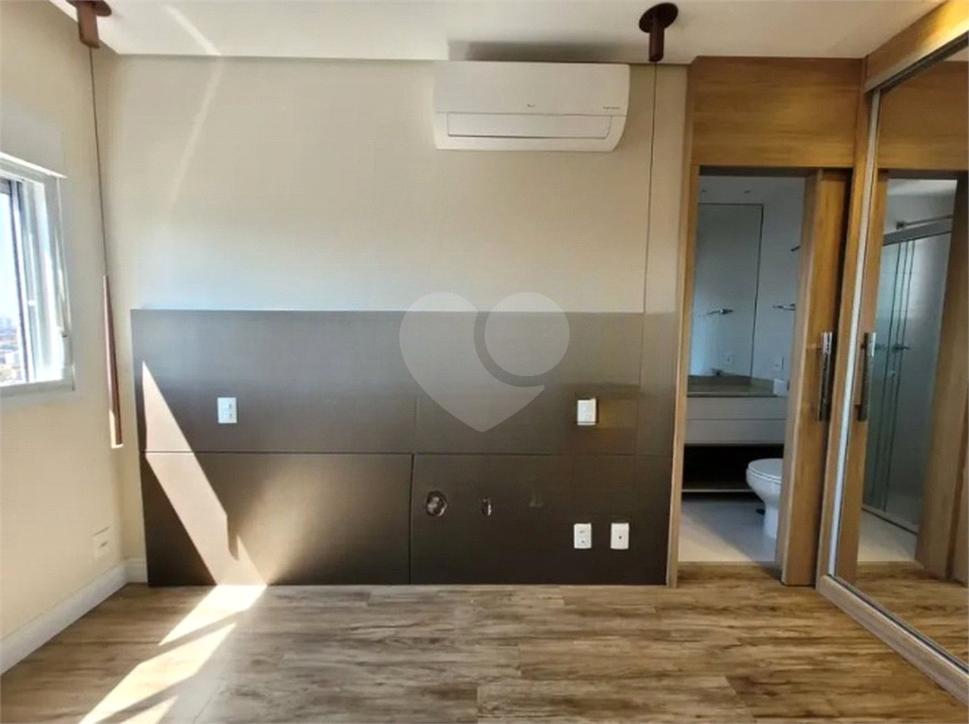 Apartamento à venda com 3 quartos, sendo 2 suítes, em Cambuci, São Paulo, SP