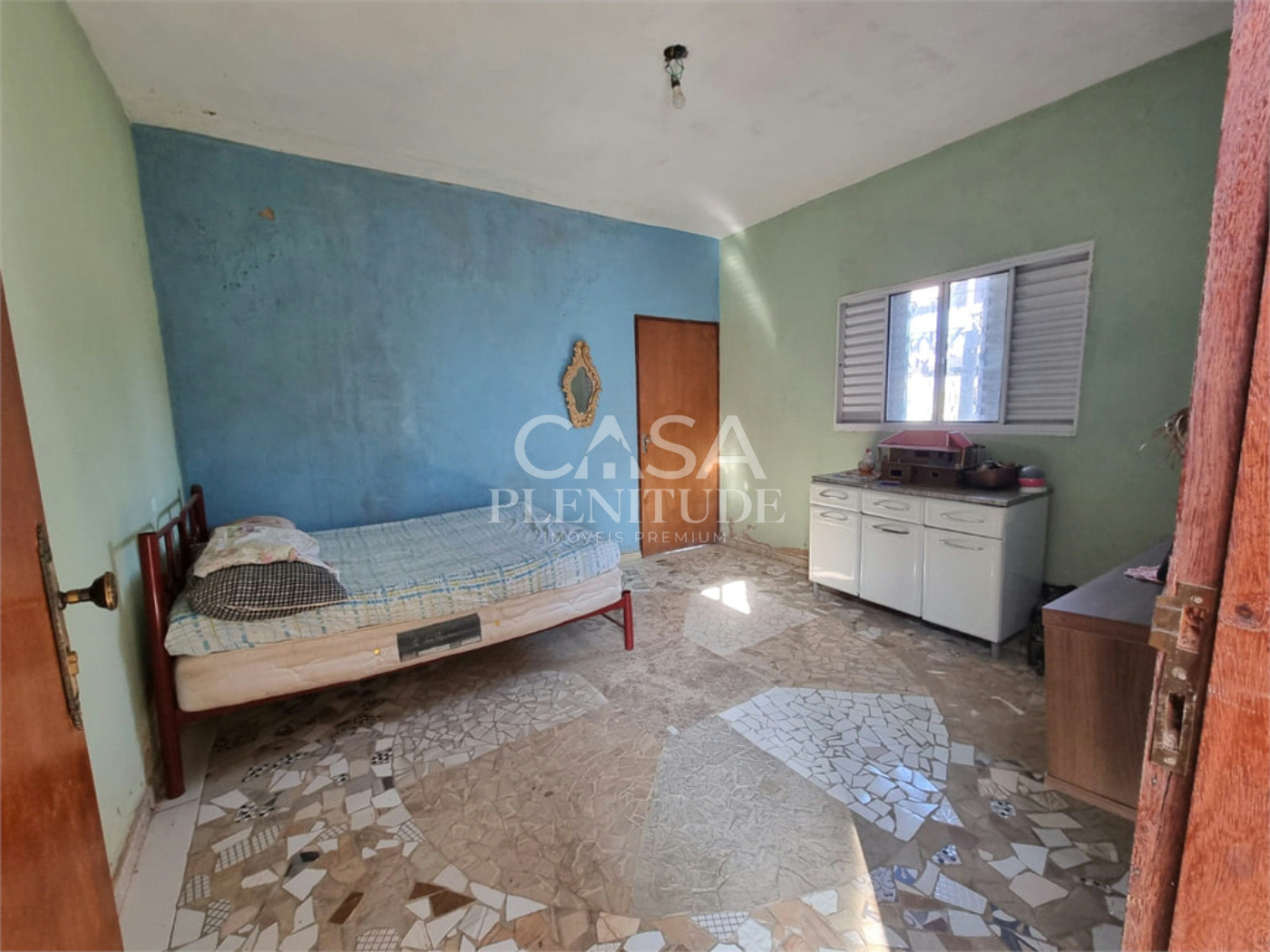 Sítio à venda com 6 quartos, sendo 2 suítes, em Área Rural de Alambari, Alambari, SP
