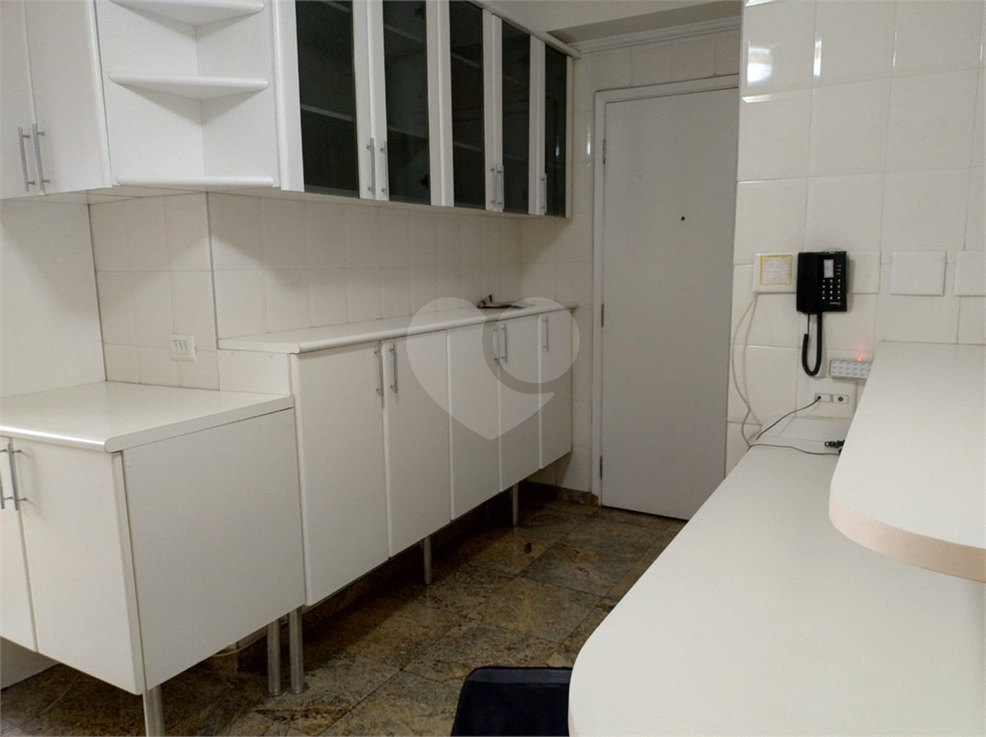 Apartamento para alugar com 3 suítes em Campo Belo, São Paulo, SP