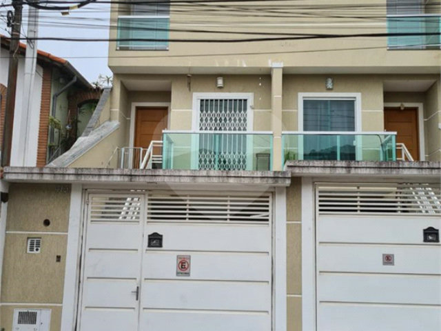 Sobrado à venda com 3 quartos, sendo 1 suíte,  em Vila Gustavo, São Paulo, SP