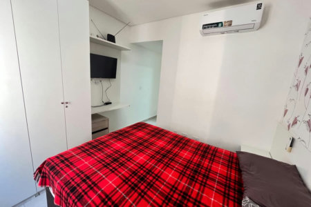 Oportunidade em Pitangueiras! Apartamento de 2 Dormitórios a Poucos Passos da Praia
