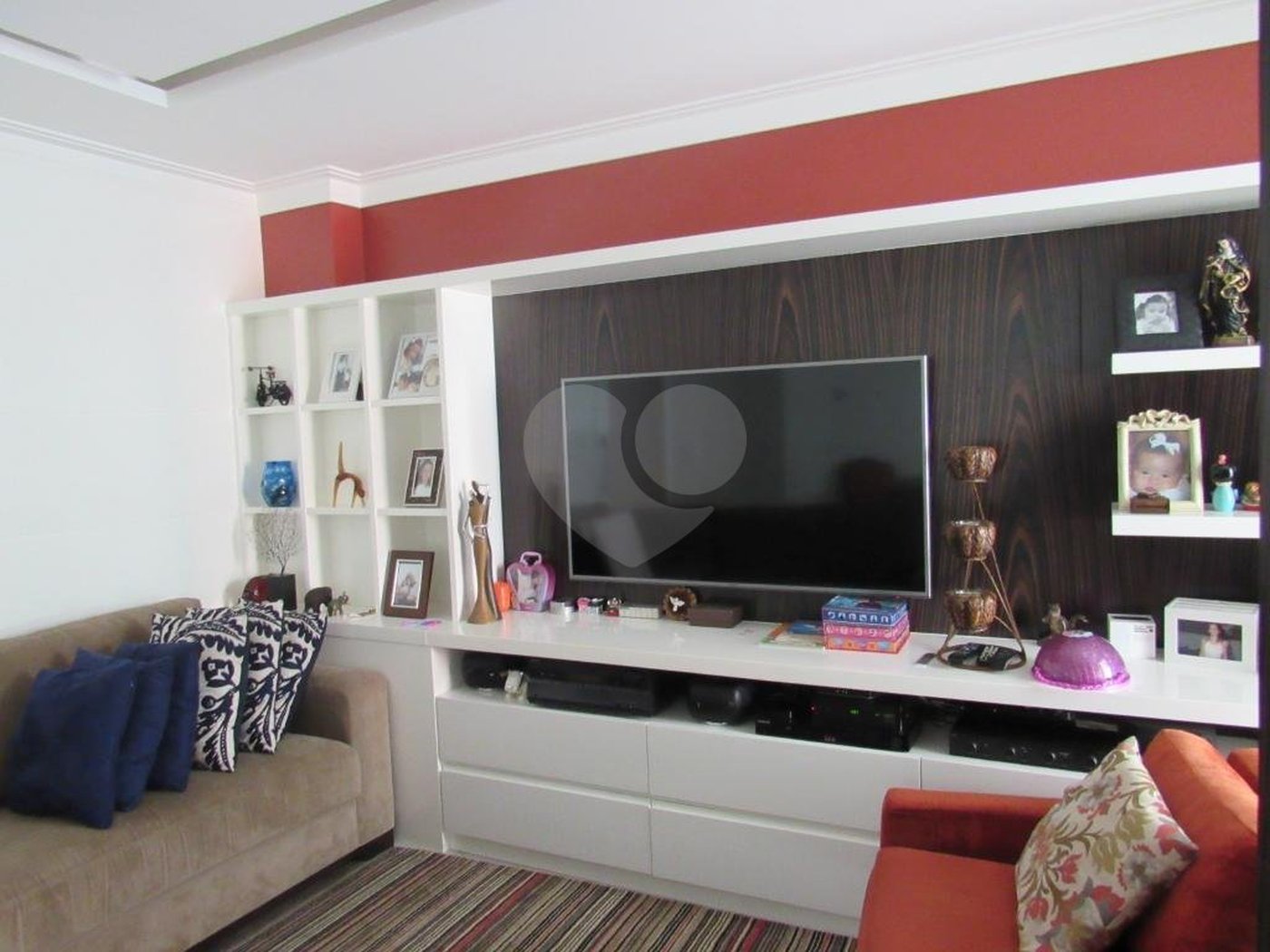 Apartamento à venda com 3 suítes em Real Parque, São Paulo, SP