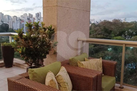 Apartamento à venda com 2 suítes em Parque do Morumbi, São Paulo, SP