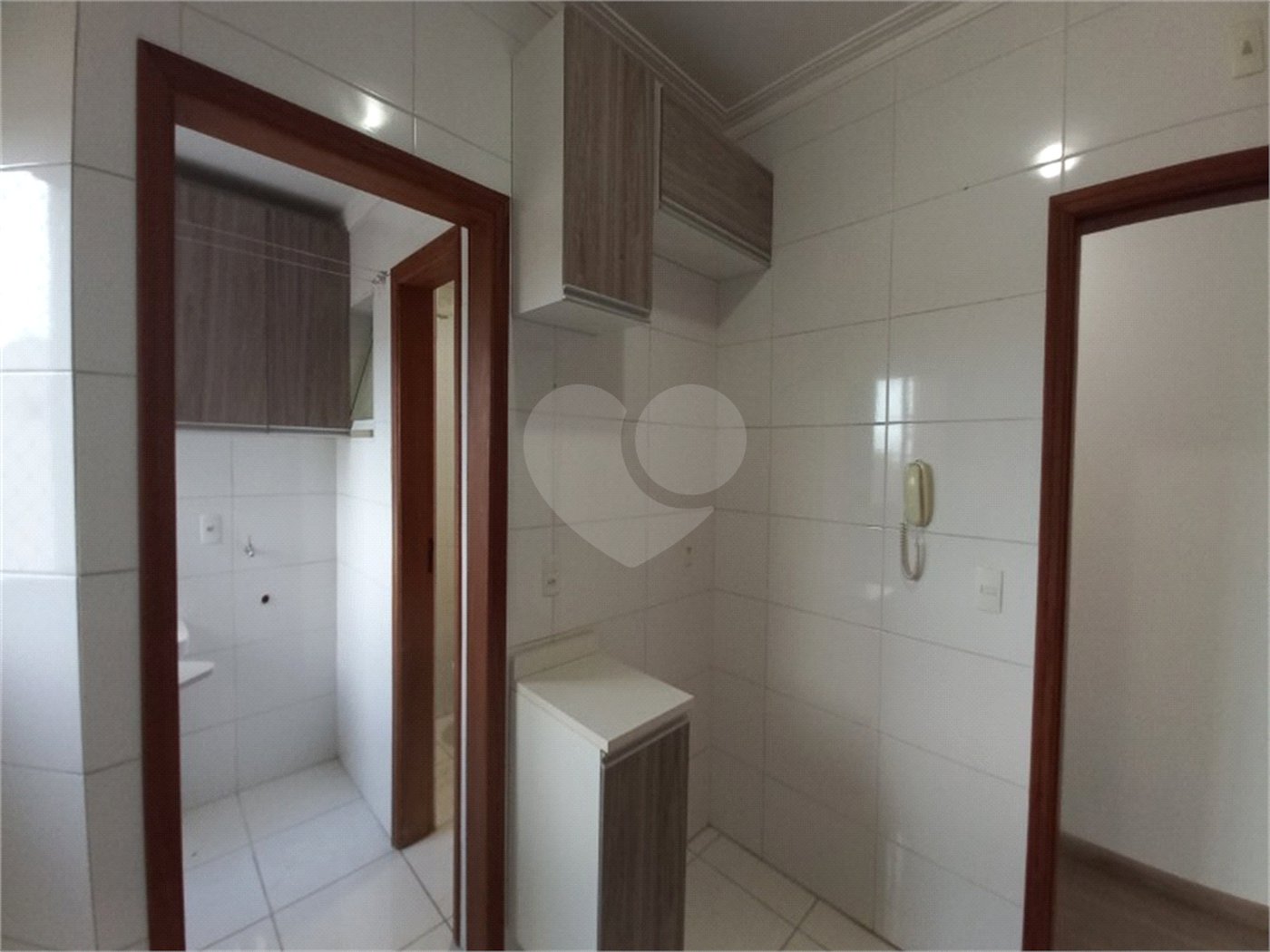 Apartamento à venda com 3 quartos, sendo 1 suíte, em Jardim Rossignatti, Indaiatuba, SP