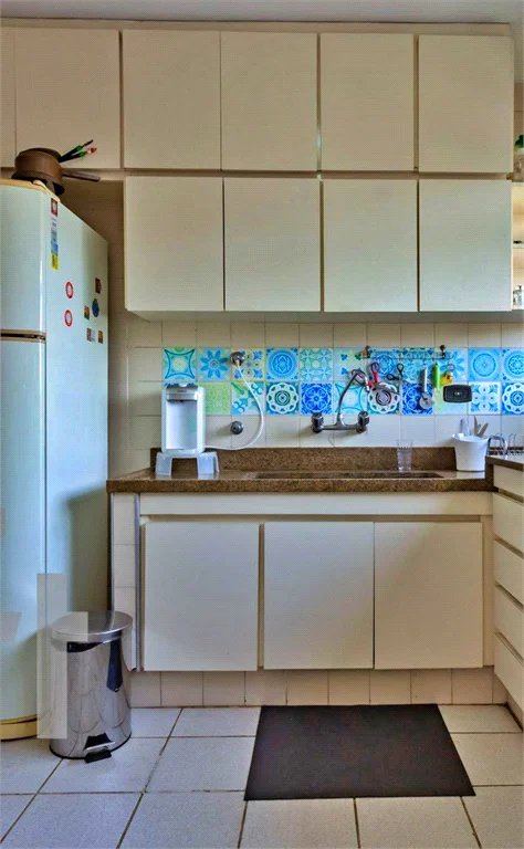Apartamento à venda com 3 quartos, sendo 1 suíte, em Vila Andrade, São Paulo, SP