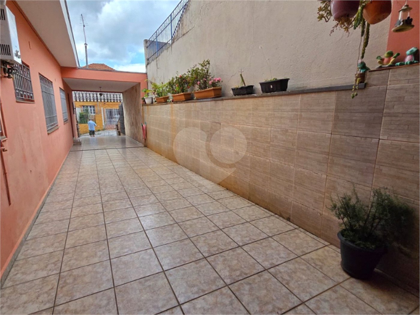 Casa à venda com 3 quartos, sendo 1 suíte, em Vila Pereira Cerca, São Paulo, SP