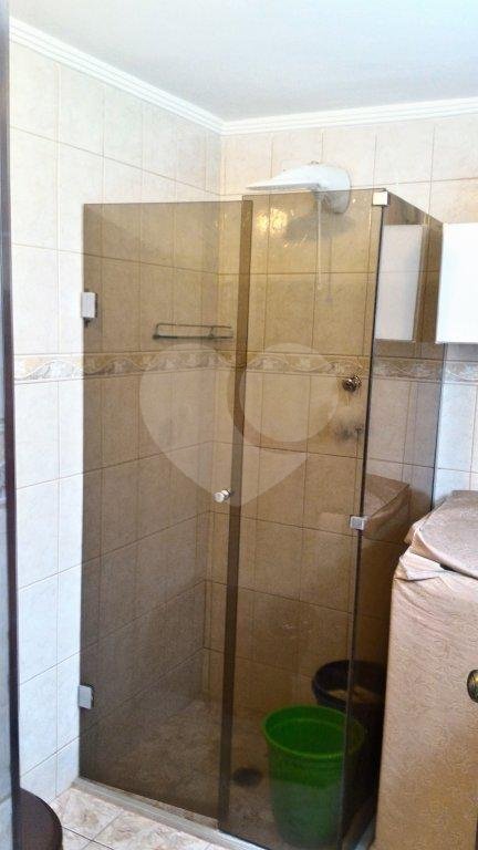 Sobrado à venda com 6 quartos em Chora Menino, São Paulo, SP