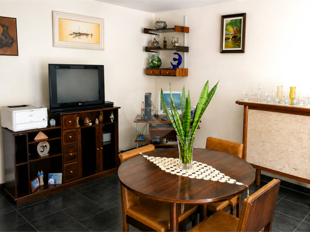 Casa à venda com 3 quartos, sendo 1 suíte,  em Vila Cruzeiro, São Paulo, SP