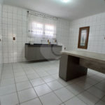 Casa à venda com 5 quartos, sendo 3 suítes, em Vila Santista, Atibaia, SP