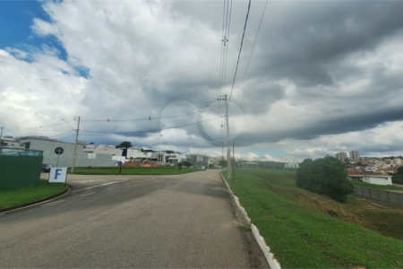 Terreno à venda no condomínio Bougainville, Sorocaba - SP