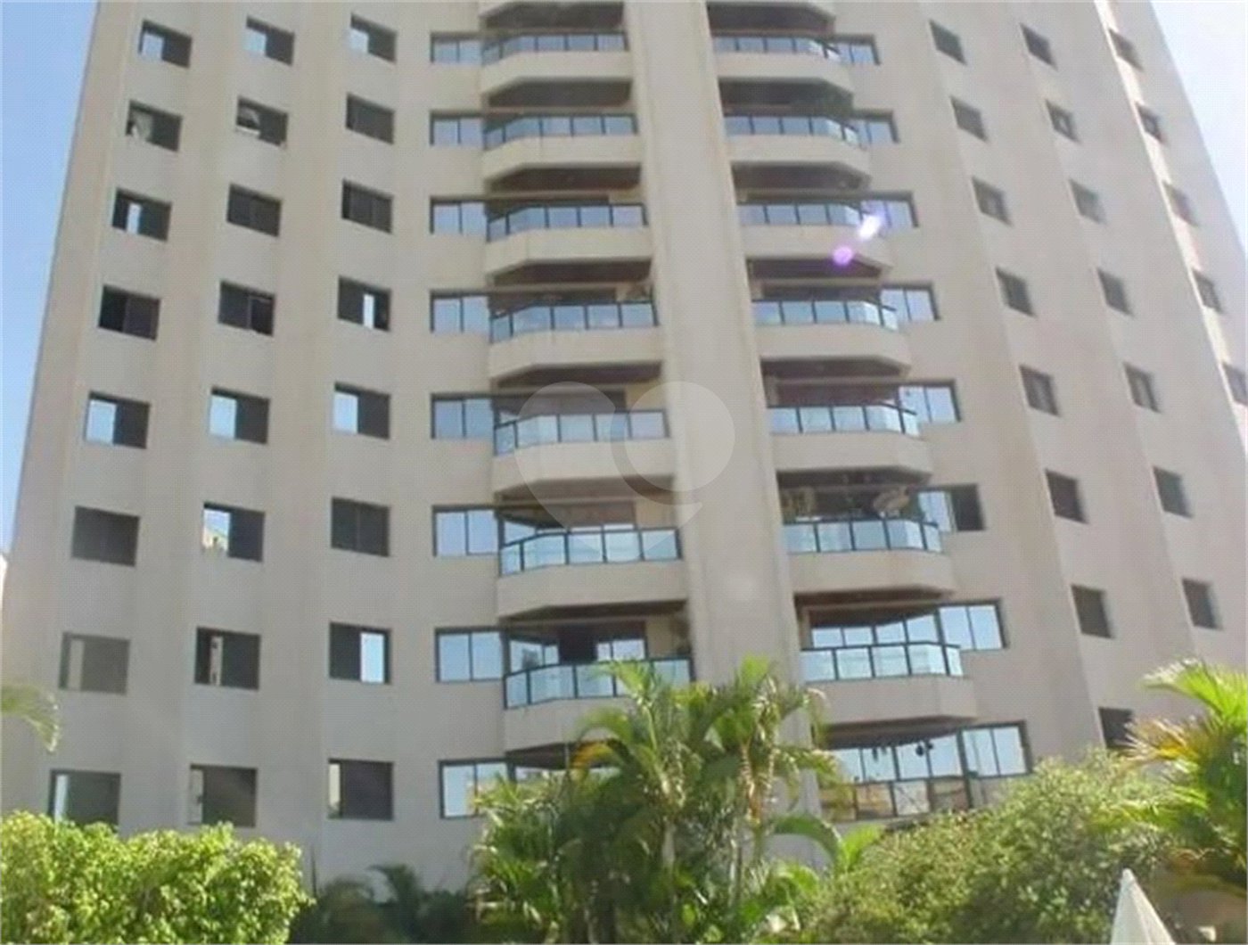 Apartamento à venda com 4 quartos, sendo 2 suítes, em Vila Olímpia, São Paulo, SP