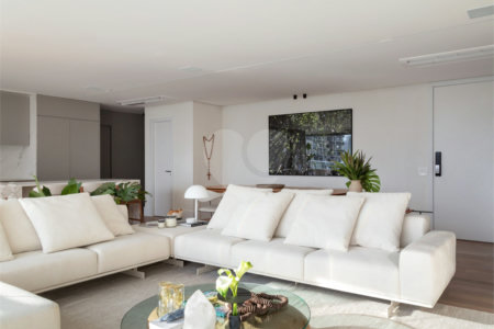 Apartamento à venda com 3 suítes em Cerqueira César, São Paulo, SP