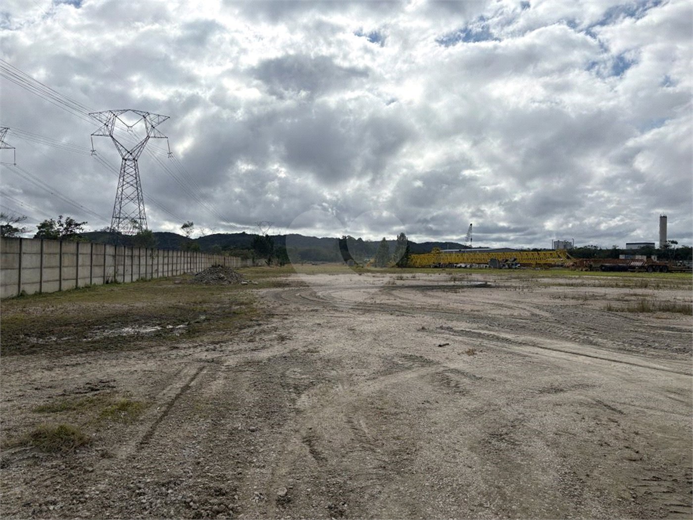 Terreno para alugar em Cocuera, Mogi das Cruzes, SP