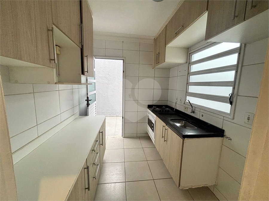 Casa de Vila à venda com 2 quartos, sendo 1 suíte, em Conjunto Residencial Jardim Villagio Torino, Sorocaba, SP