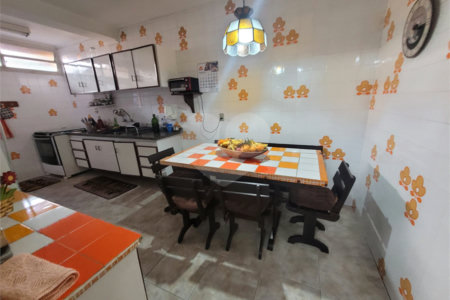 Sobrado à venda com 3 quartos, sendo 1 suíte, em Vila Hamburguesa, São Paulo, SP