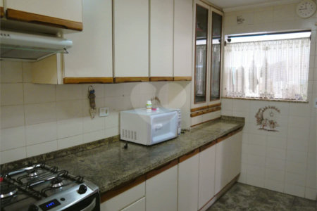 Casa à venda com 3 suítes em MORUMBI, São Paulo, SP