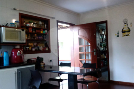 Casa de Vila à venda com 4 suítes em Guarapiranga, São Paulo, SP