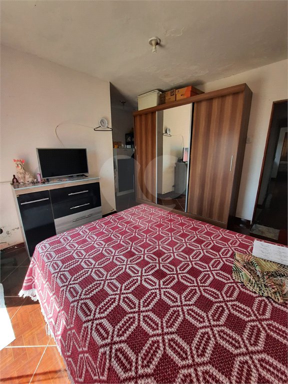 Casa à venda com 3 quartos, sendo 1 suíte,  em Vila Melchizedec, Mogi das Cruzes, SP