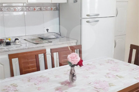 Casa à venda com 7 quartos, sendo 1 suíte, em Aliança, Osasco, SP