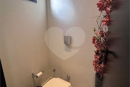 Casa à venda com 4 suítes no condomínio Alphaville Nova Esplanada 4, Votorantim - SP