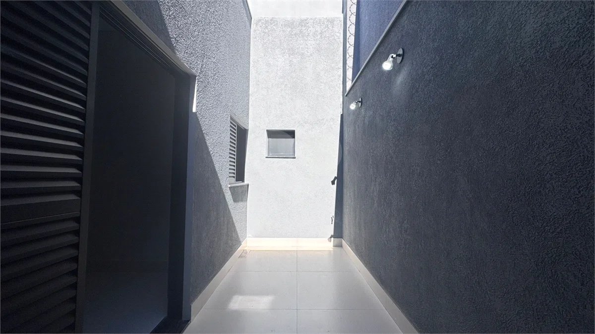 Casa Recem Construida - Agua Branca
