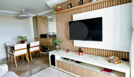 Apartamento à venda com 3 quartos, sendo 1 suíte,  em Vila Bertioga, São Paulo, SP