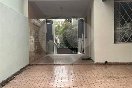 Casa à venda com 3 quartos em Jardim da Saúde, São Paulo, SP